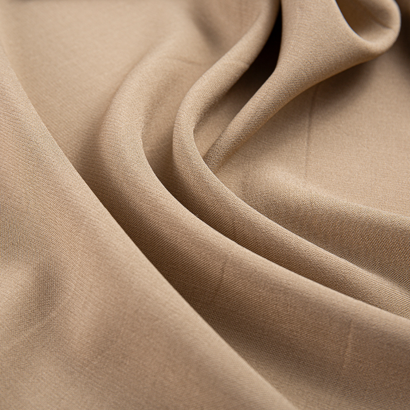 DS675 221GSM Acetatimitat Lelis 2/2 Hellbrauner Twill-Polyesterstoff für Business-Freizeitkleidung und Hosen